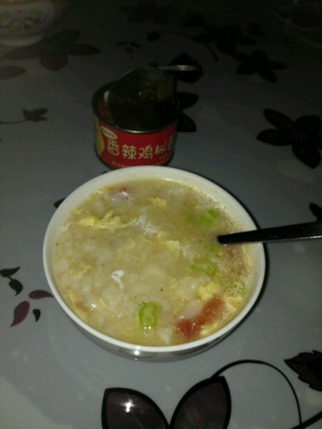 串串香拌汤的做法 串串香的汤汁怎么做