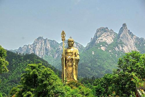 九华山旅游攻略普陀山 九华山和普陀山距离多远